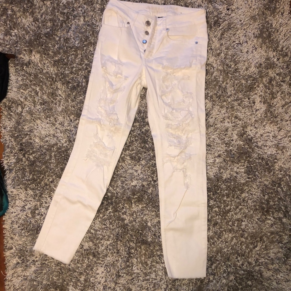 White Ripped Tomgirl Cropped Jeans